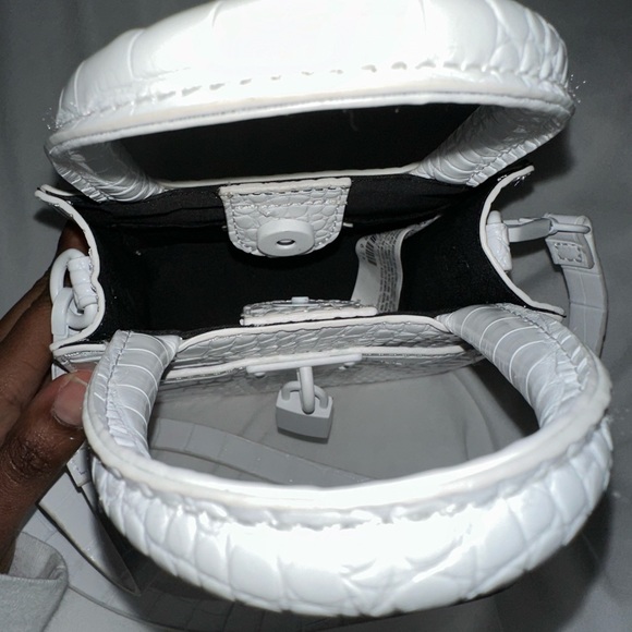 Faux Croc Leather Mini Purse - Picture 4 of 5